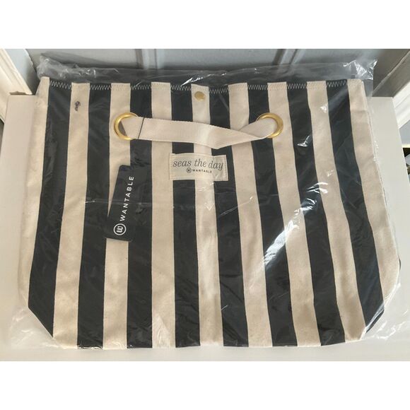 Wantable - Seas The Day - Spring Break - Resort Beach Bag - New! - Picture 3 of 3